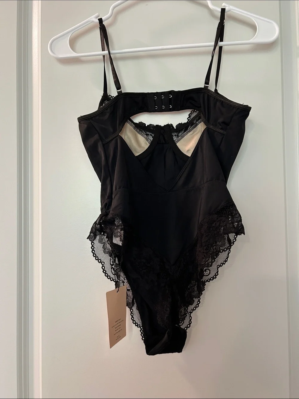 SHEIN Black Lace-Trim Bustier Bodysuit